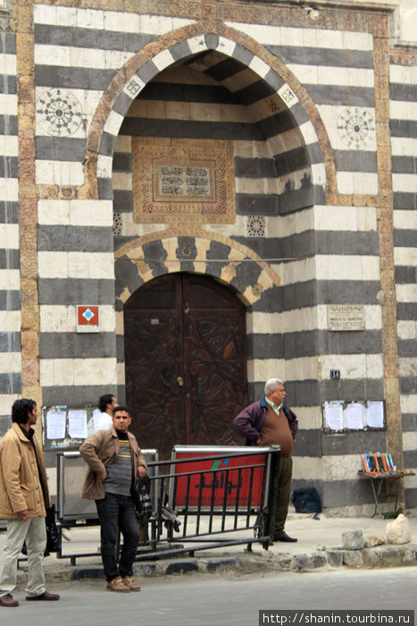 Вход в мечеть Дамаск, Сирия
