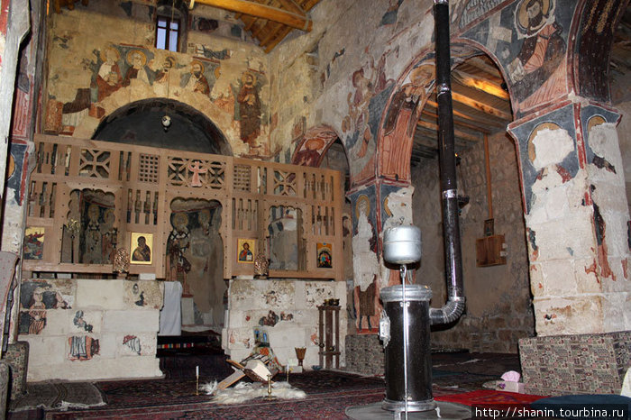 Монастырская церковь Мар-Муса-аль-Хабаси, Сирия