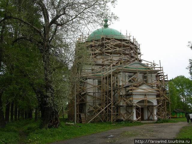 Троицкая церковь Каргополь, Россия