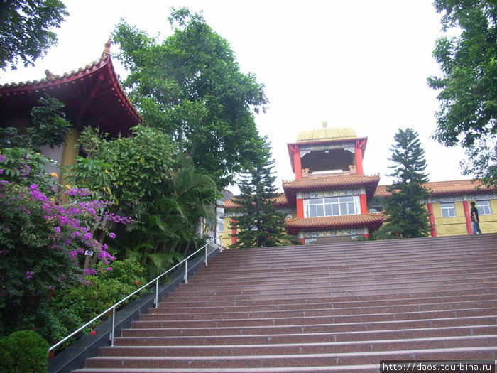 Фогуаншань - сквозь небеса буддийского рая