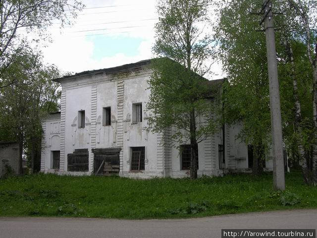 Церкви Сошествия Святого Духа и Вознесенская Каргополь, Россия
