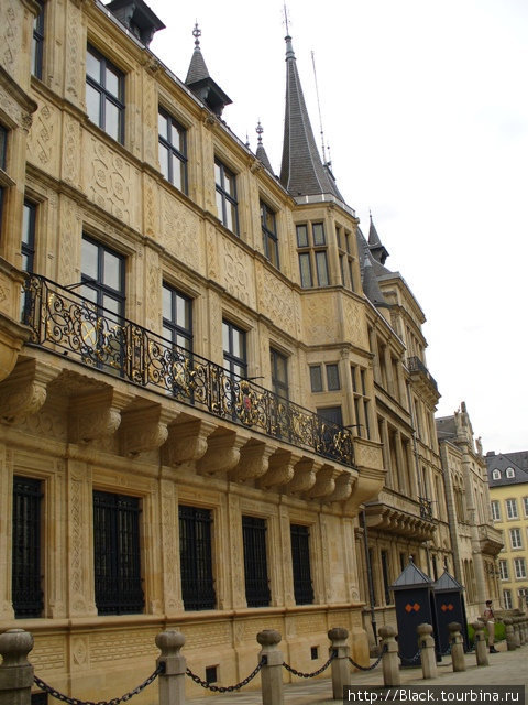 Дворец Великих Герцогов / Le Palais grand-ducal
