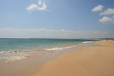 песчаные пляжи Алвора