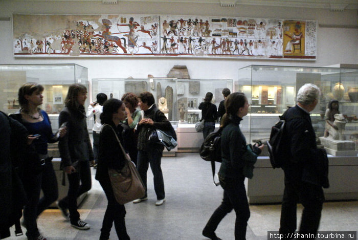 Посетители в Британском музее Лондон, Великобритания