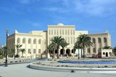 Национальная библиотека Бахрейна