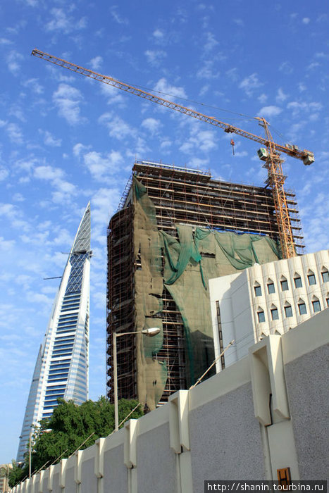 Строится новый небоскреб Манама, Бахрейн