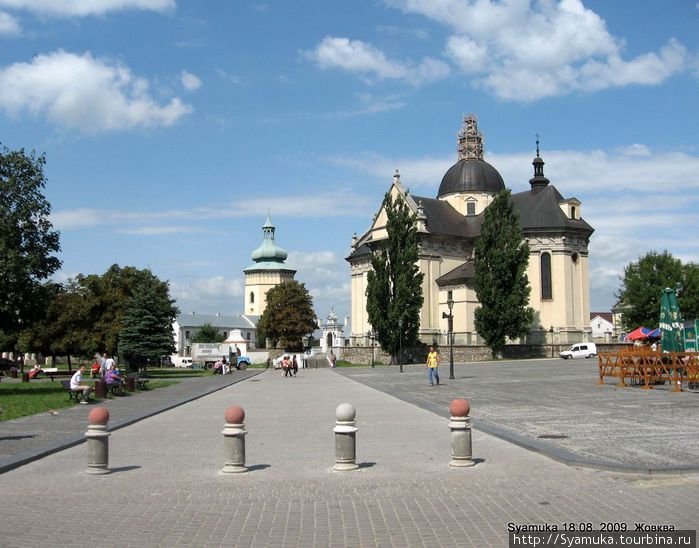 В настоящее время костел принадлежит приходу Украинской римско-католической церкви. Жолква, Украина