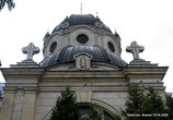 Купола храма церкви монастыря Василиан.  В 1902-1907 годах ренессанская церковь была перестроена по проекту Эдгара Ковача.