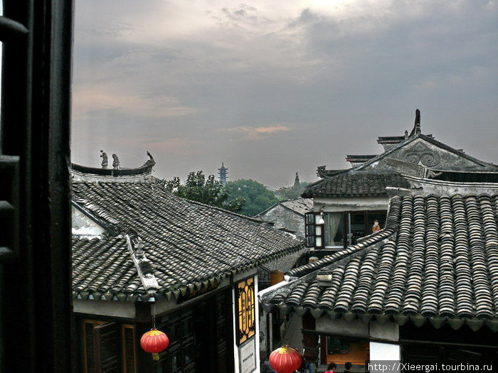 Куча классических крыш. Чжоучжуан, Китай