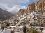 Город Малюля- сирийский город, в котором есть два монастыря и несколько церквей