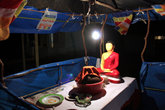 Будда во главе стола
