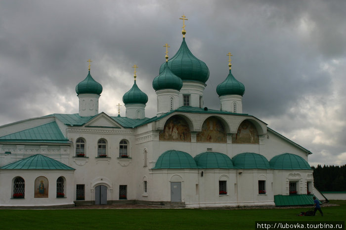 Александро-Свирский монастырь Лодейное Поле, Россия