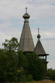 Ансамбль шатровой Рождественской церкви (1659 г.) с колокольней с.Гимреки