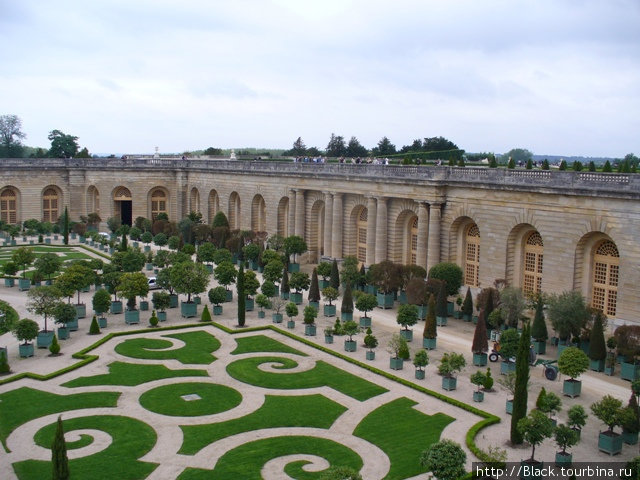 Оранжерея и дворцовые стены Версаль, Франция