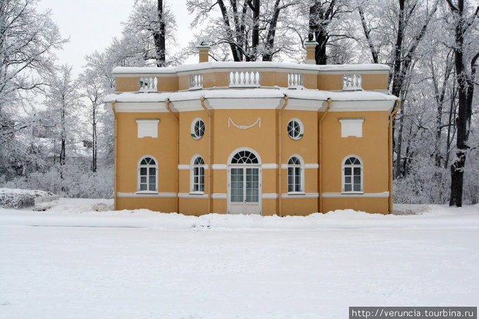 Верхняя ванна. Пушкин, Россия