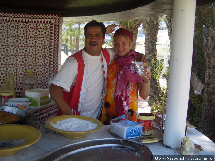 Пончичник — профессия редкая и оооочень вкусная Сусс, Тунис