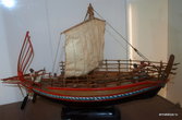 Модель греческого торгового корабля.