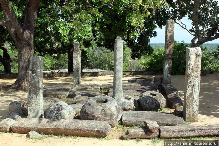 Древние руины Ампара, Шри-Ланка