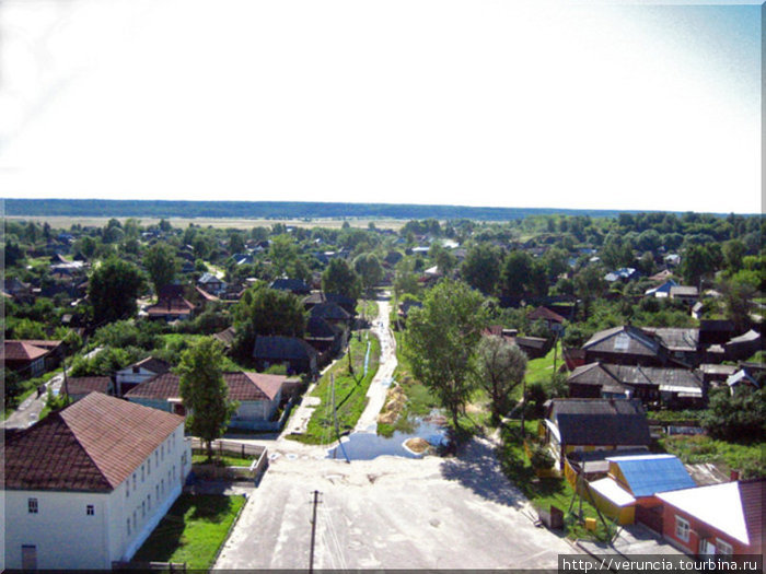 Вид на город с колокольни Кадом, Россия