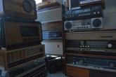 Старый радиоприемники магнитофоны