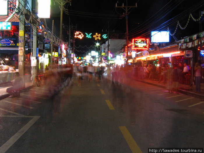 Bangla at night Остров Пхукет, Таиланд