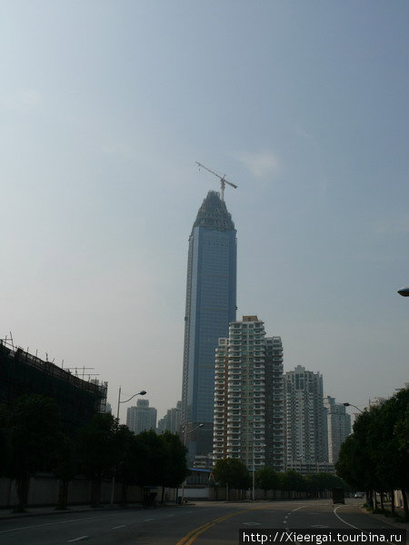 Строительство небоскрёба Вэньчжоу, Китай