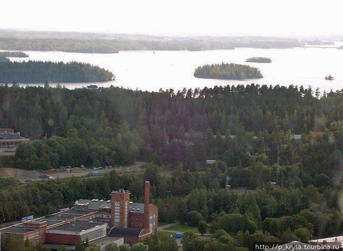 Вид из башни на озера и город Тампере Тампере, Финляндия