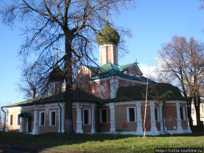 Введенская церковь Переславль-Залесский, Россия