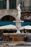 фонтан на площади Эрбе