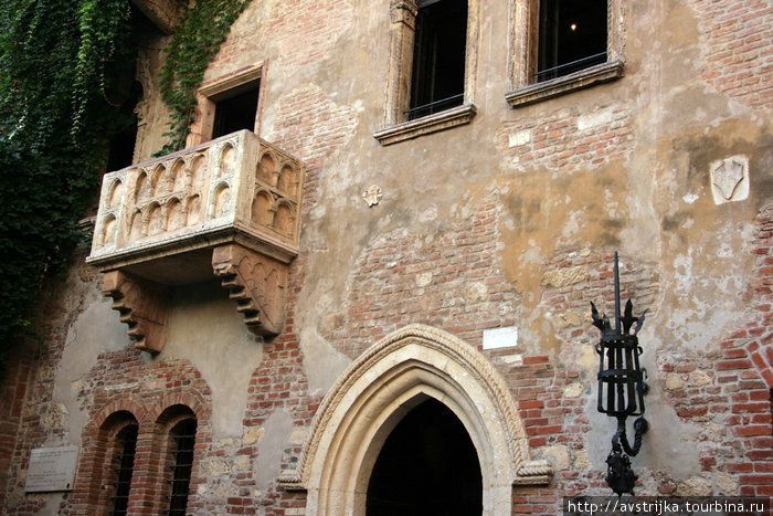 балкончик Джульетты Верона, Италия