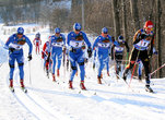 На протяжении всей гонки преследования с переменой стиля на 30 км российские лыжники бежали кучно