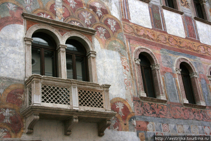дома с фресками Тренто, Италия