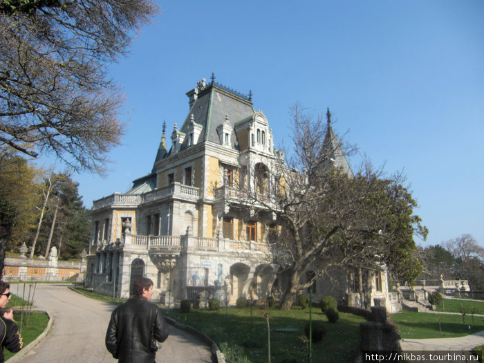 Массандровский дворец Ялта, Россия