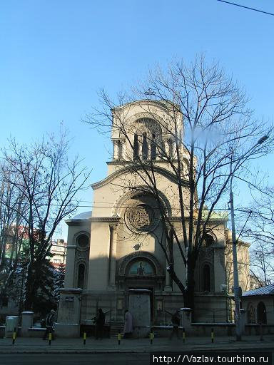 Вид на церковь Белград, Сербия