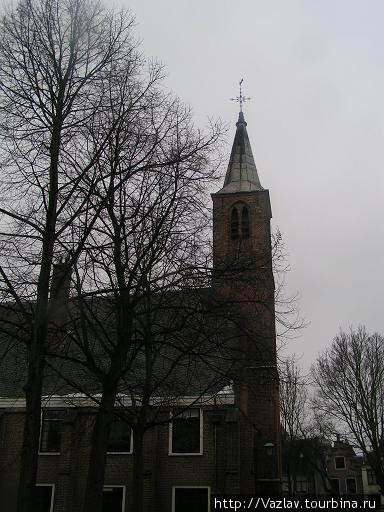 Церковь сбоку Харлем, Нидерланды
