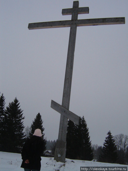 Поклонный крест Серафиму Саровскому Вологодская область, Россия