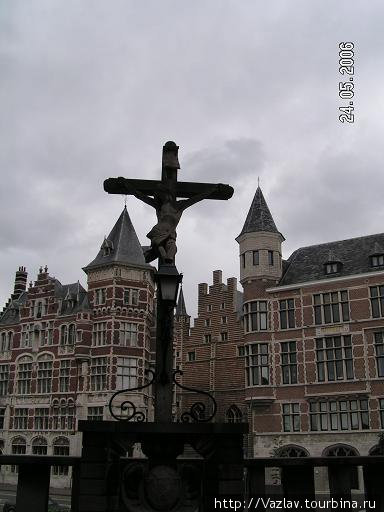 Распятие Антверпен, Бельгия