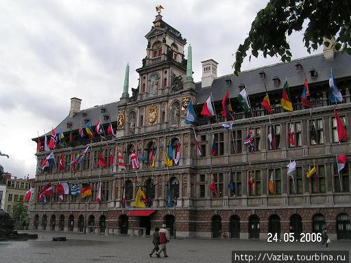 Здание ратуши Антверпен, Бельгия