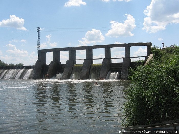 Плотина Бугской ГЭС. Первомайск, Украина