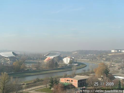 Река и стадион Скопье, Северная Македония