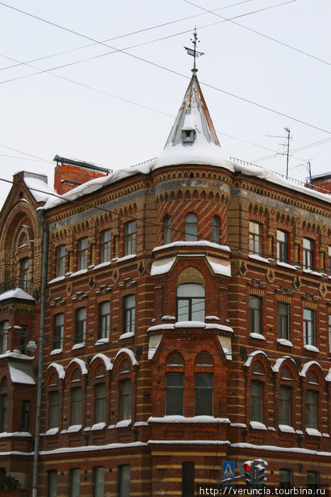 Дом с башней на Марата. Санкт-Петербург, Россия