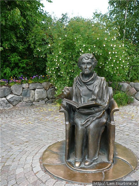 памятник Астрид Линдгрен Стокгольм, Швеция