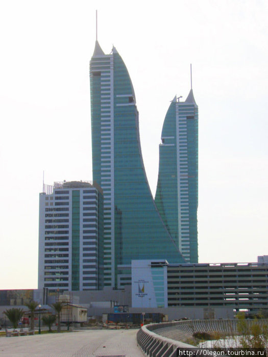 Небоскрёбы с отделкой из стекла Манама, Бахрейн