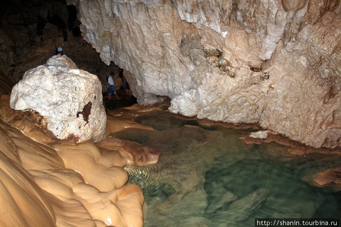 Подземная река Сагада, Филиппины