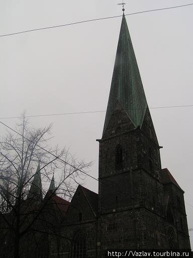 Либфрауэнкирхе / Liebfrauenkirche