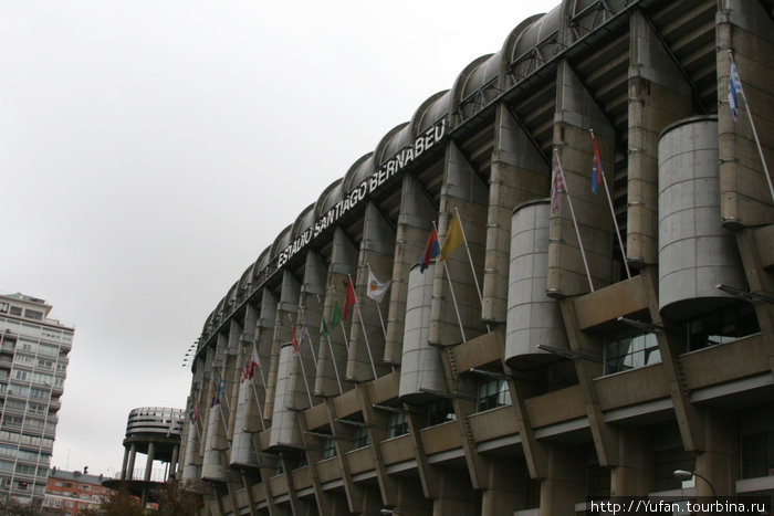 Стадион Сантьяго Бернабеу Мадрид, Испания