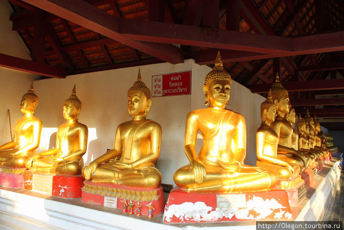 Жизнь Тайских монастырей Таиланд
