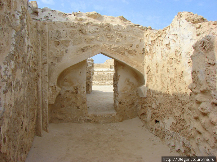 Стильная арка в персидских тонах Бахрейн