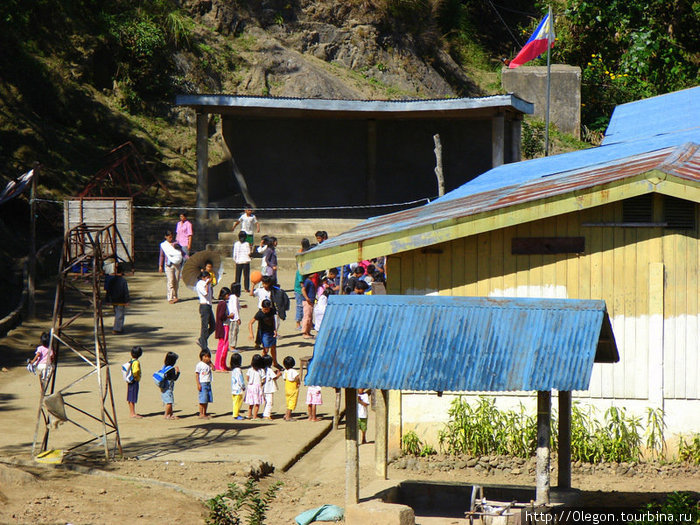 Деревенская школа Банауэ Рисовые Террасы, Филиппины