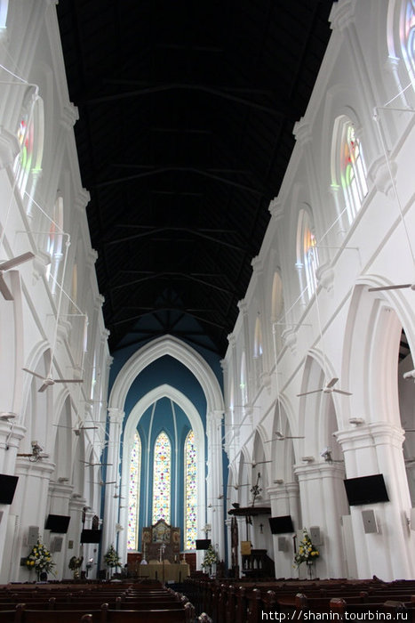 В церкви Святого Андрея Сингапур (город-государство)